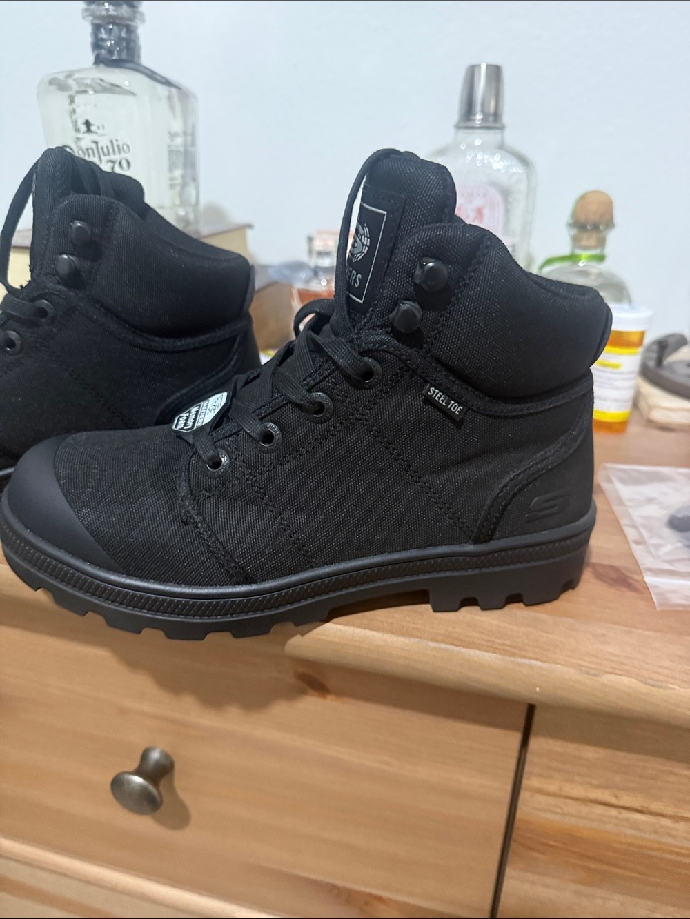 Skechers Men's Black Steel-Toe Lace-Up Work Boots